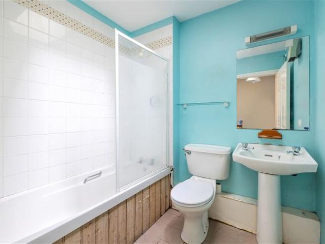 Terraced House for sale in Dun Laoghaire, North Tipperary