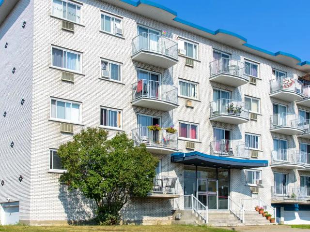 Apartment for rent in St. Leonard's, Quebec