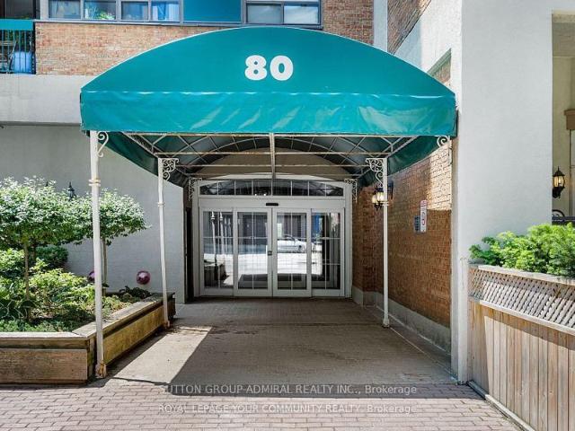 Condo for sale in Toronto, Golden Horseshoe