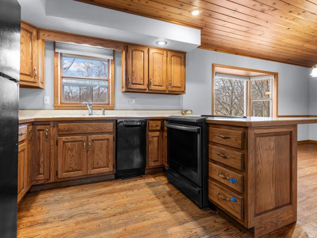 House for sale in Mchenry, Illinois