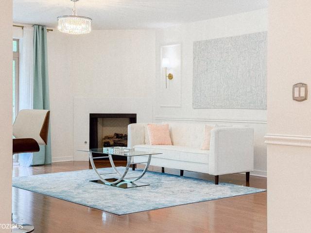 Condo for sale in Vernon Hills, Illinois