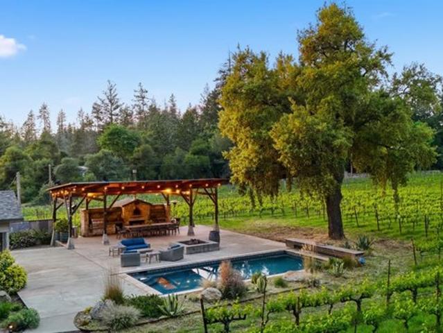 House for sale in Angwin, California