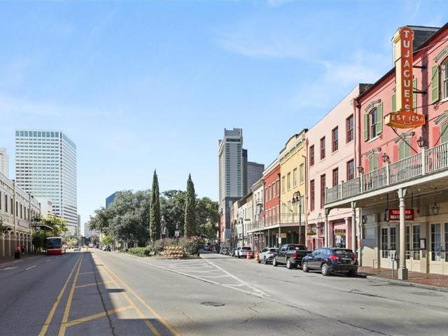 House for sale in French Quarter, New Orleans