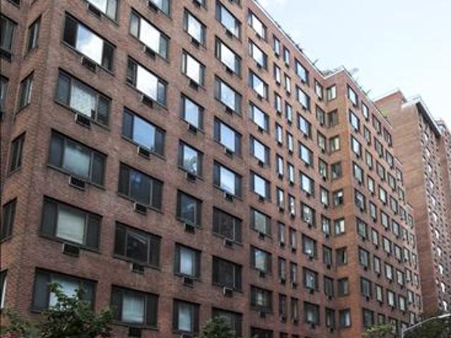 Condo for sale in Arverne, New York