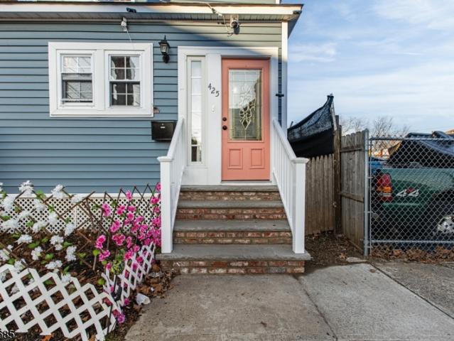 House for sale in Perth Amboy, New Jersey
