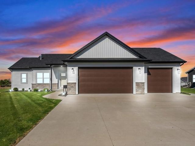 House for sale in Juneau, Wisconsin