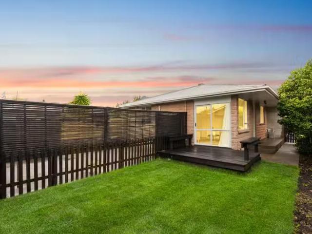 House for sale in Saint Albans, Canterbury