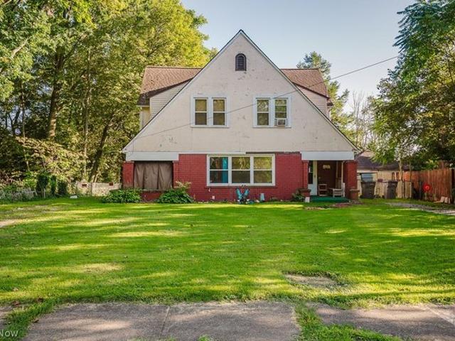 House for sale in Youngstown, Ohio