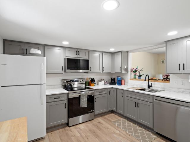 Condo for sale in Columbia