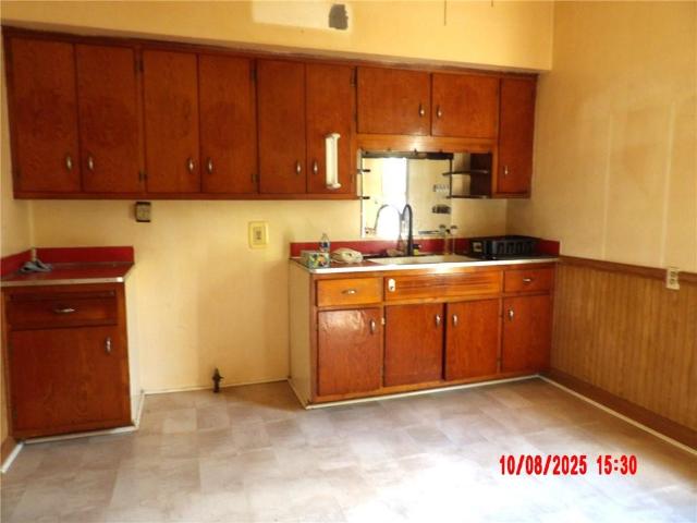 House for sale in Mercer, Pennsylvania