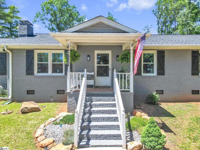House for sale in Inman, South Carolina