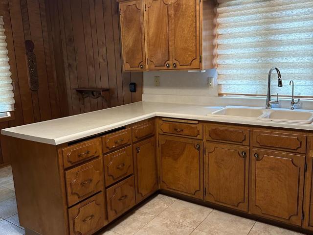 House for sale in Tracy, Lyon County