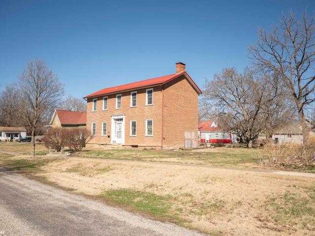 House for sale in Hancock, Illinois