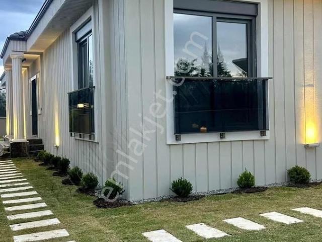 Döşemealti, Antalya içerisinde satılık Villa