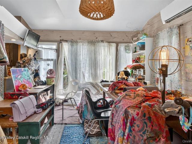 House for sale in Cottekill, New York