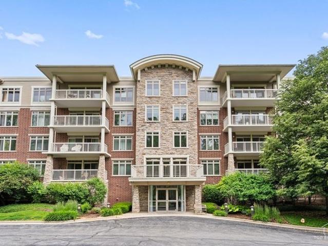 Condo for sale in Vernon Hills, Illinois