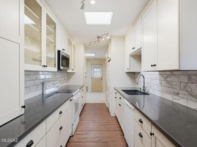 Townhouse for sale in Green Valley, Arizona