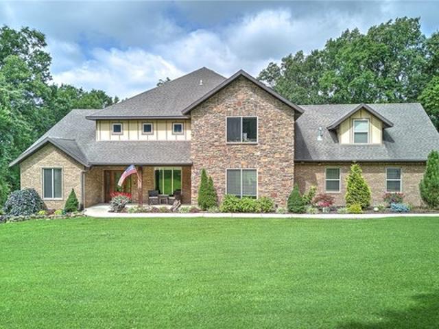 House for sale in Ark