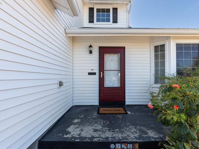 House for sale in Oregonia