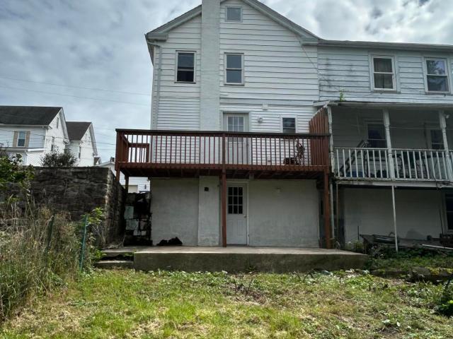 House for sale in Jim Thorpe, Carbon County