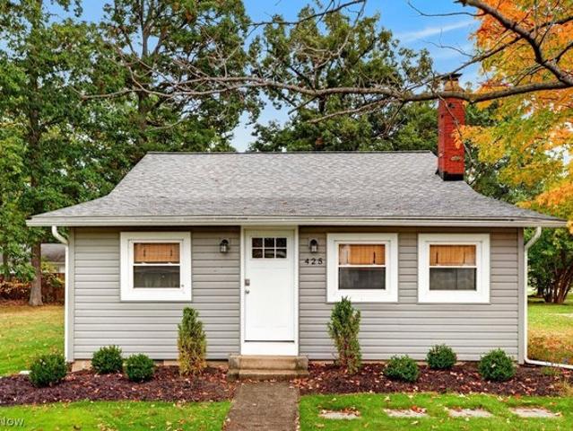 House for sale in Vermilion, Erie County