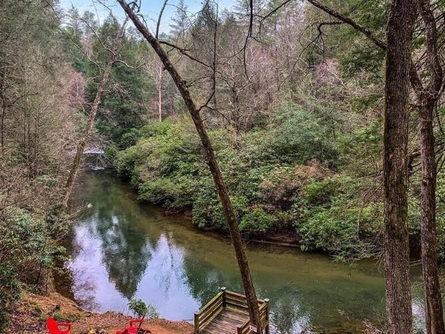 Townhouse for sale in Ellijay