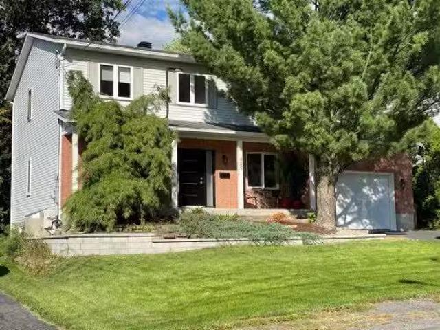 House for sale in La Vallée-du-richelieu, Quebec