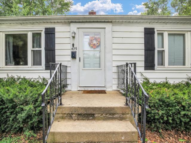House for sale in Arthur, Illinois