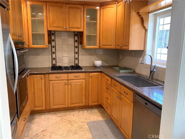 Property for rent in Redondo Beach, California