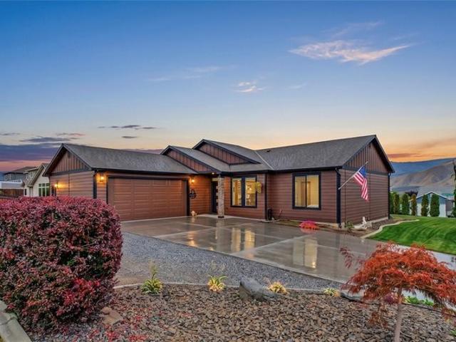 House for sale in East Wenatchee, Douglas County