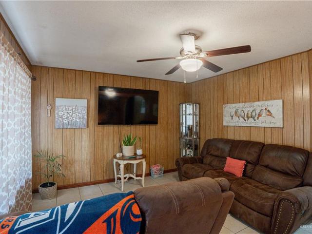 House for sale in Cameron, Texas