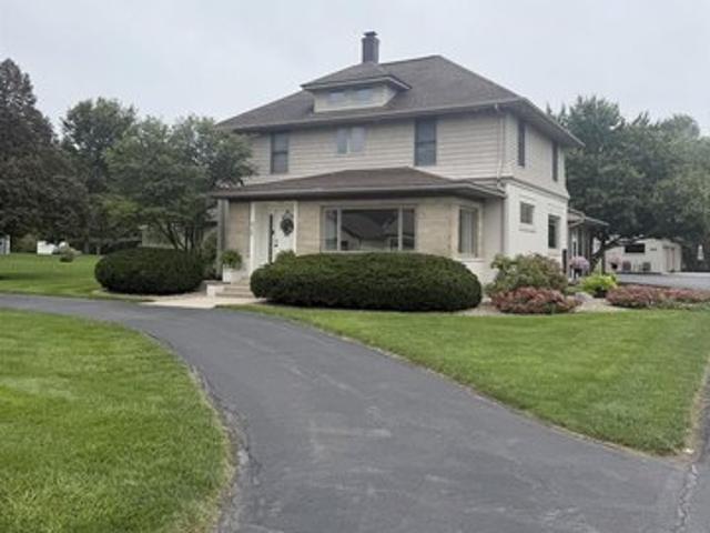House for sale in Bluffton, Wells County