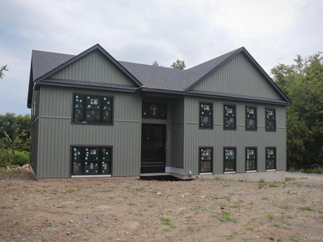 House for sale in Wappingers Falls, New York