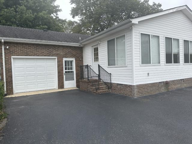 House for sale in Homaway Village, Tullahoma