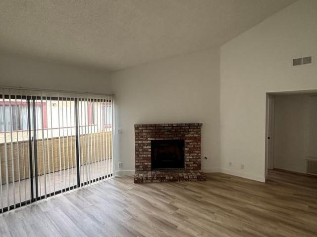 Apartment for rent in El Segundo, California