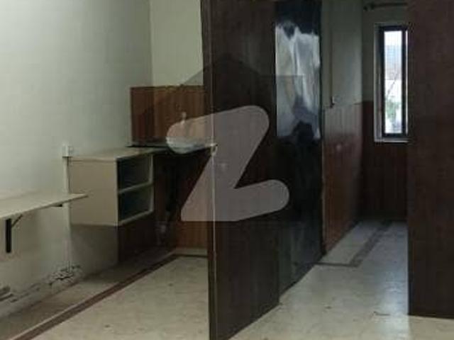 Office for rent in Rawalpindi, Islamabad Capital Territory