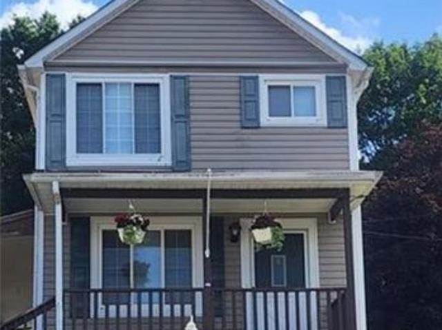 House for sale in Ellwood City, Pennsylvania