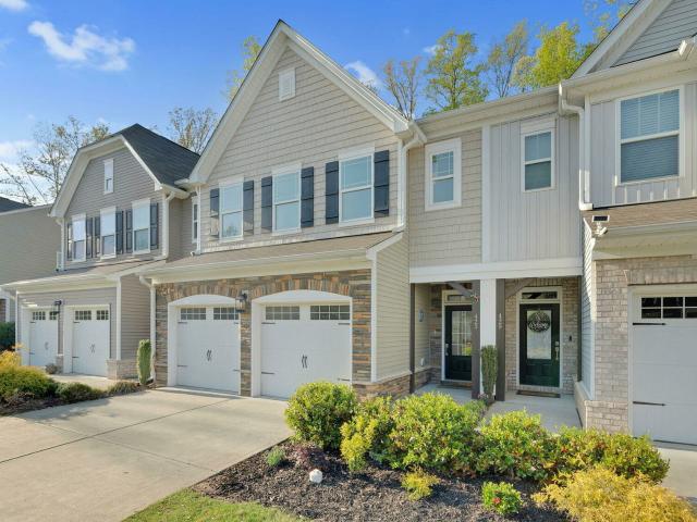 Townhouse for rent in Hillsborough Townhouse for rent in Hillsborough