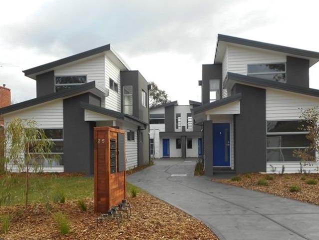House for rent in Heidelberg West, Melbourne
