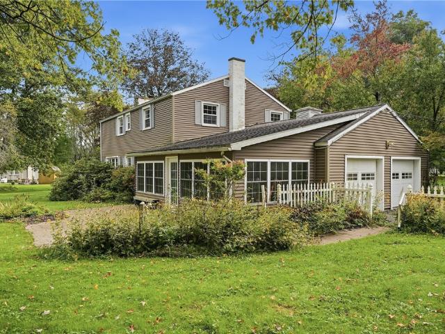 House for sale in Mercer, Mercer County