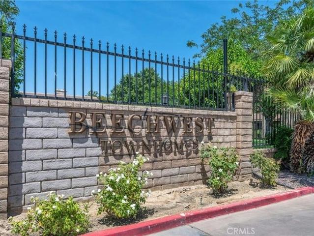 Townhouse for sale in Lancaster, California