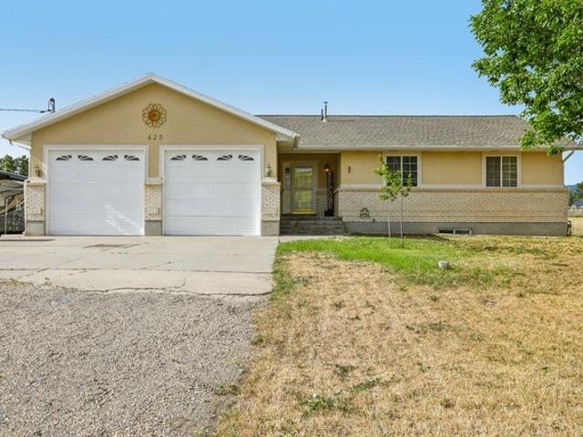 House for sale in Grantsville, Utah