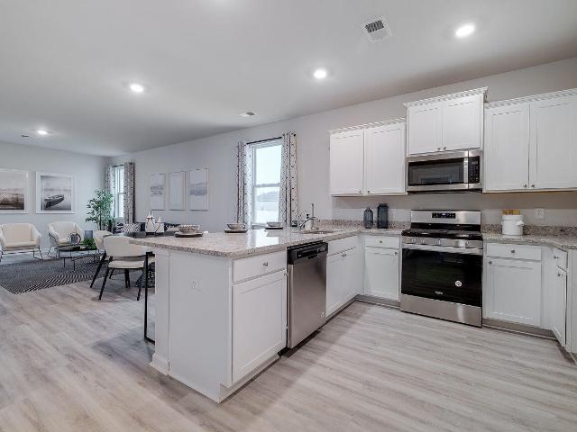 House for sale in Moncks Corner, South Carolina