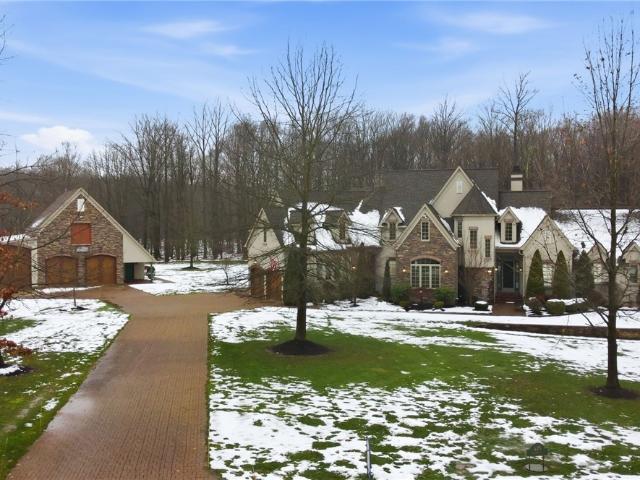 House for sale in Jefferson, Ohio