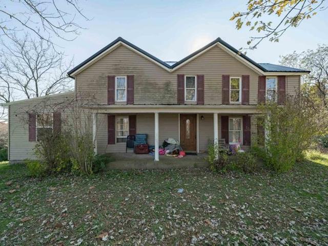 House for sale in Williamstown, Kentucky