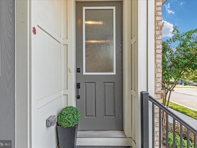 Condo for sale in Virginia