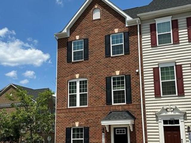 Townhouse for sale in Sterling, Loudoun County
