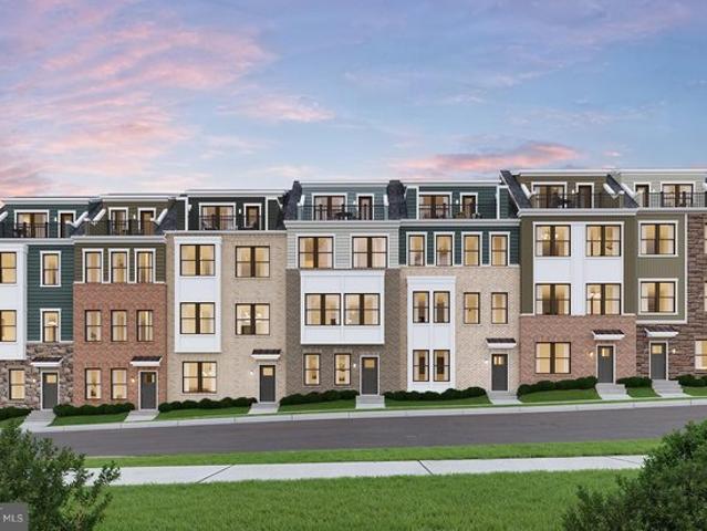 Townhouse for sale in Virginia