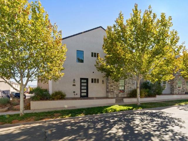 House for sale in Hurricane, Washington County