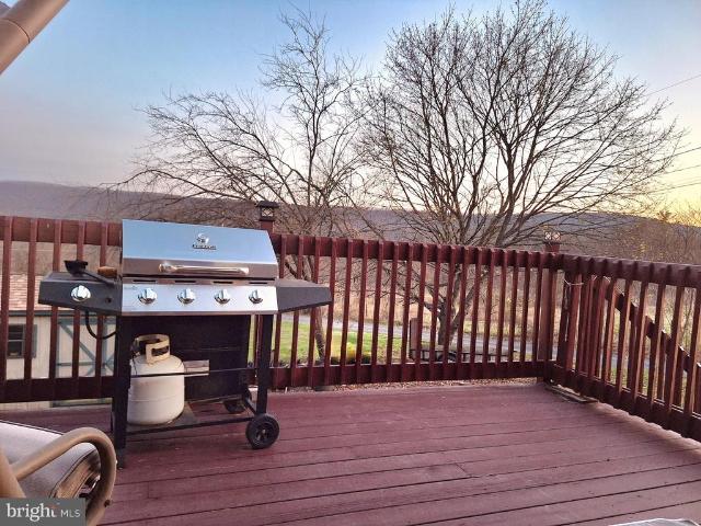 House for sale in Gowen City, Pennsylvania